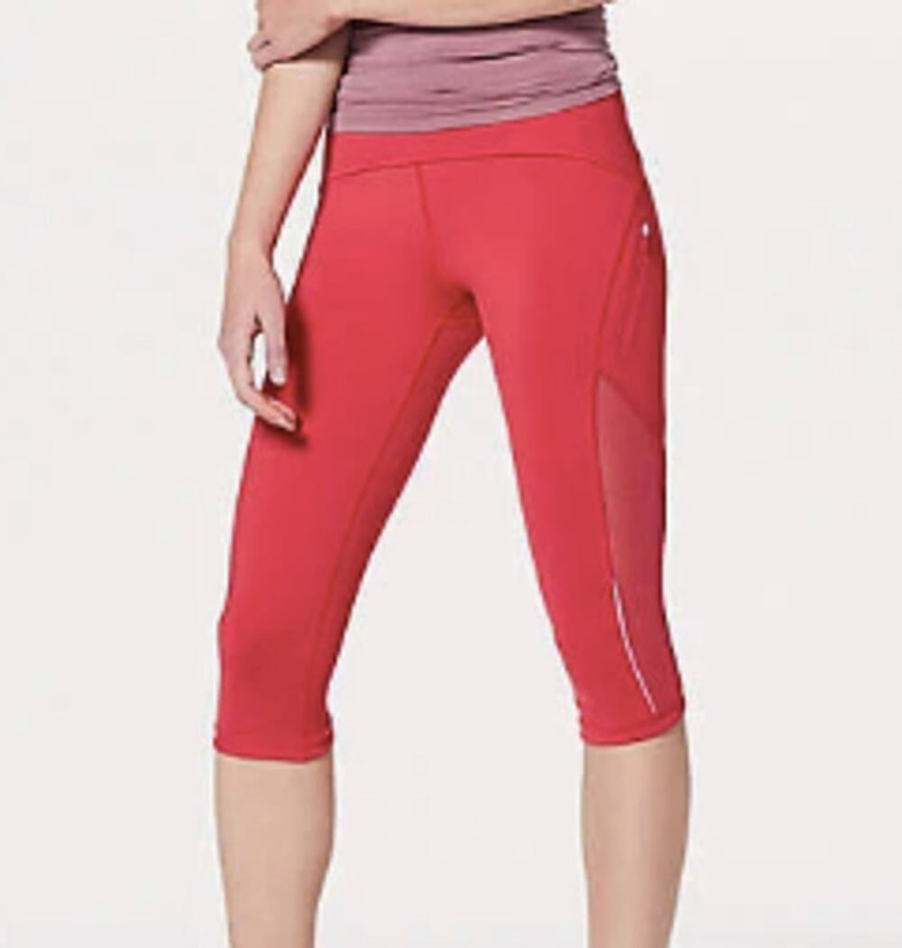Lululemon NWT Sun Runner Crop Size 2 Pink